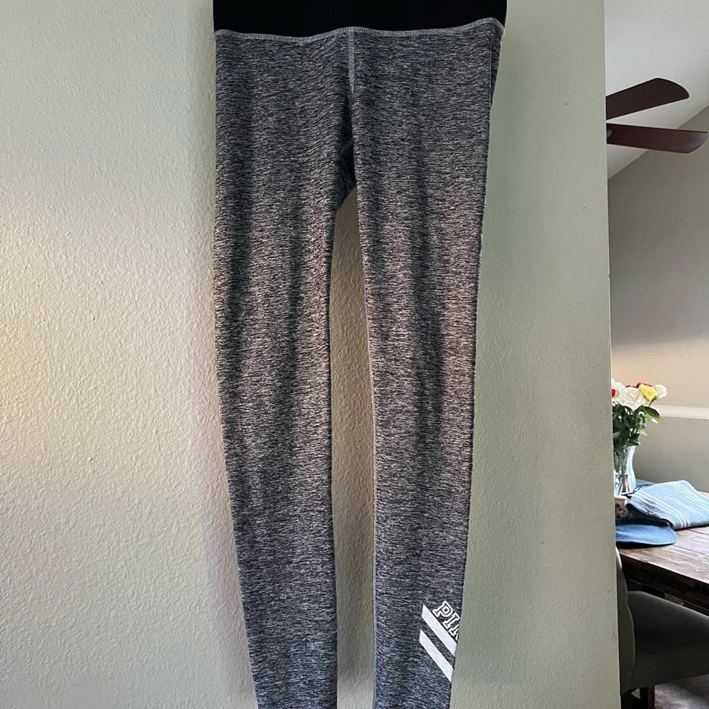 Pink leggings - Picture 1 of 2